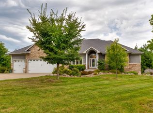 27821 Meadowview Ln, Adel, IA 50003