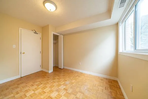 331 Spruce St #D — Photo 14