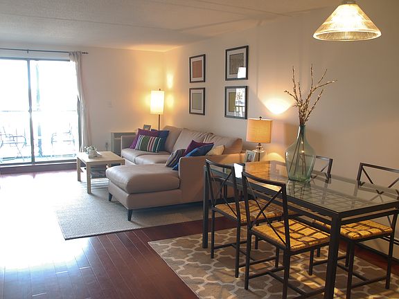 Dining Room to Living Room