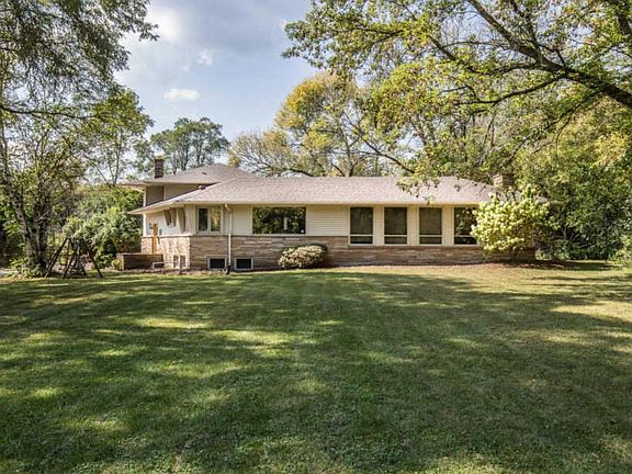 3rd image of 12831 NW Shoreland Dr