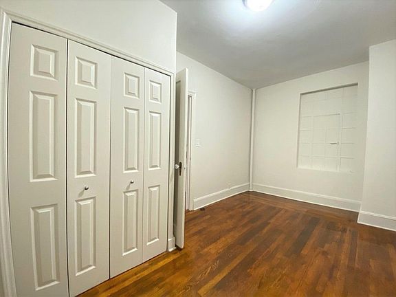 4th image of 1553 York Ave #B2