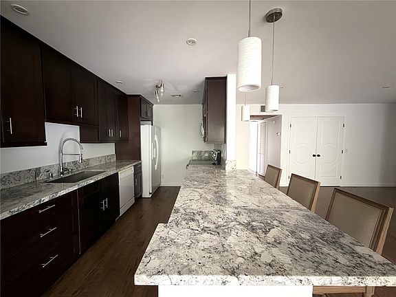 3rd image of 23637 Park Capri Unit 36