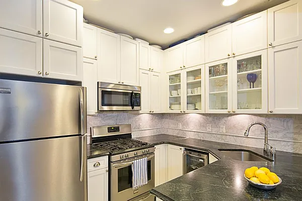 Sold by Sherry William LREB | media 5