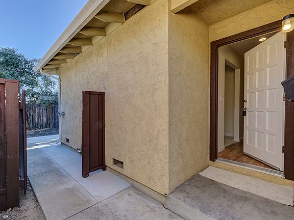2nd image of 958 Zarick Dr