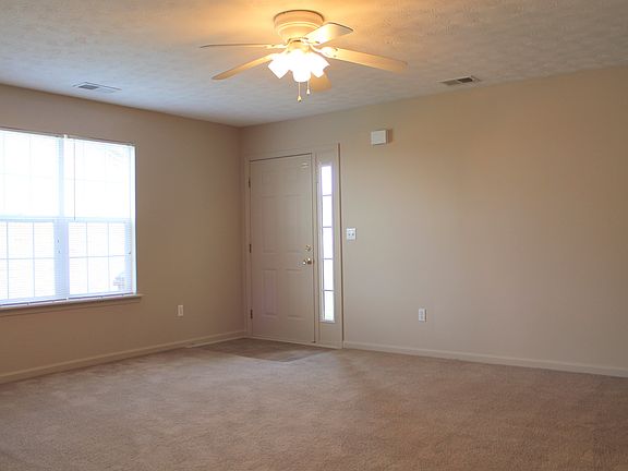 2nd image of 102 Aubrey Dr