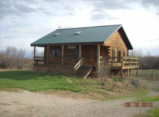 27084 S Valencia Ter, Osage City, KS 66523