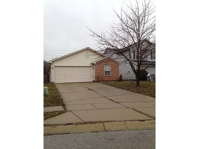 6440 Cradle River Dr photo 1