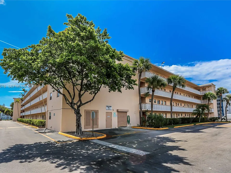 505 E Dania Beach Blvd #4-3G