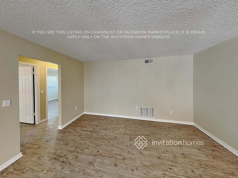 8140 Caraway Dr — Photo 6