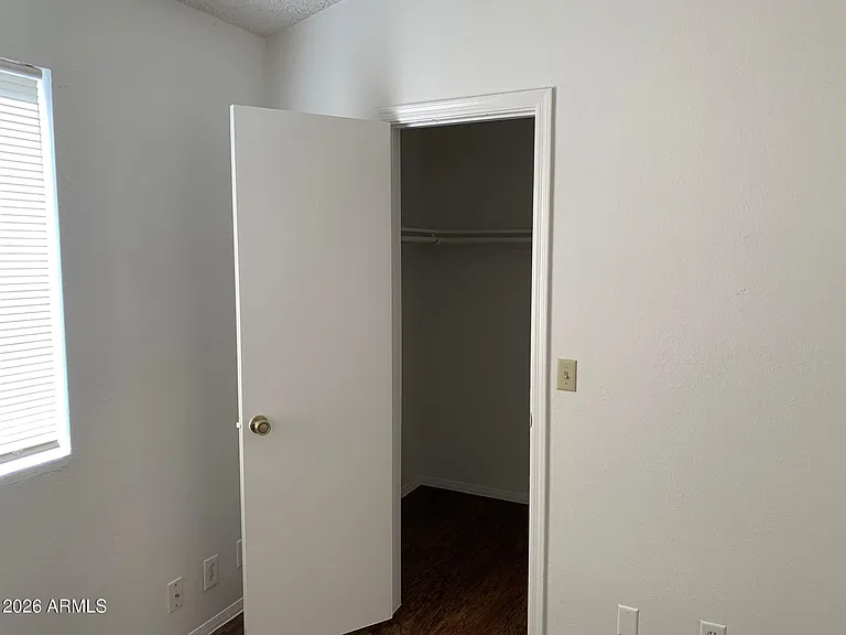 7930 W Krall St — Photo 19