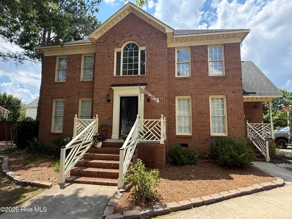 4003 Treetops Circle, Winterville, NC 28590