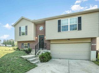 447 Sunnybrook Dr, Florence, KY 41042
