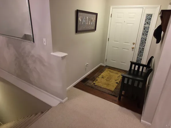 11 Villa Meadow Ln, Wentzville, MO 63385