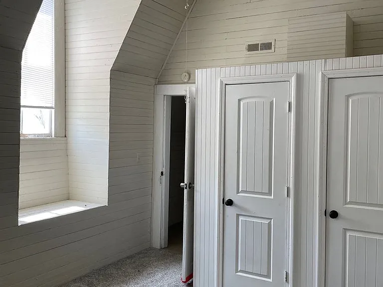 626 Eldorado St — Photo 14