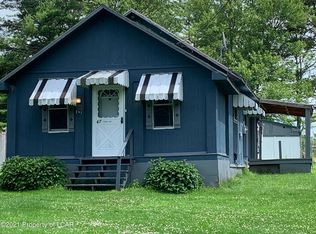 67 Lakeview Dr, Sweet Valley, PA 18656