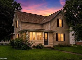 206 Warner St, Colo, IA 50056