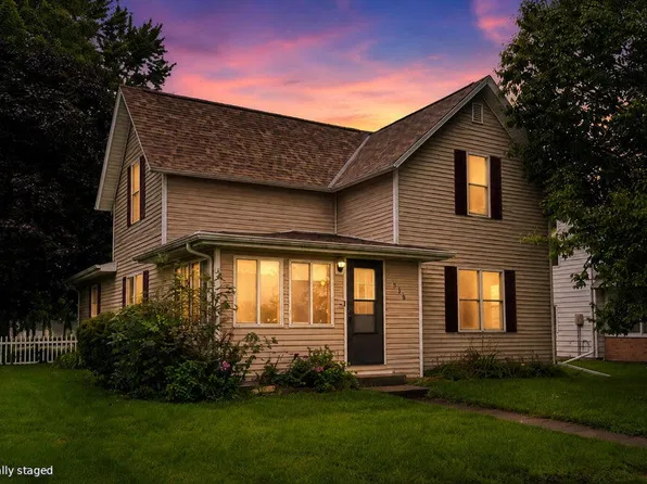 206 Warner St, Colo, IA 50056