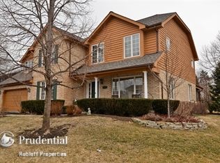 1147 Wayne Ave, Deerfield, IL 60015