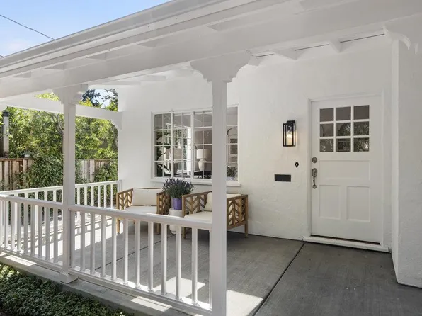 880 Creek Dr, Menlo Park, CA 94025