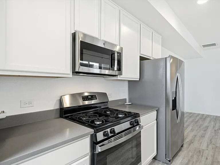 9640 Reunion Pkwy — Photo 8