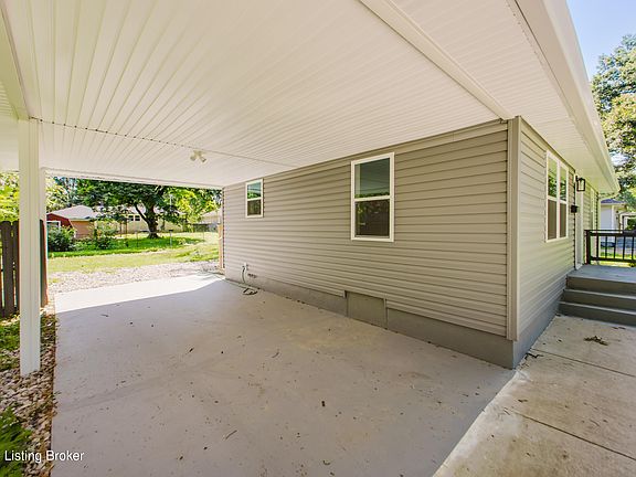 4th image of 2706 Pioneer Rd