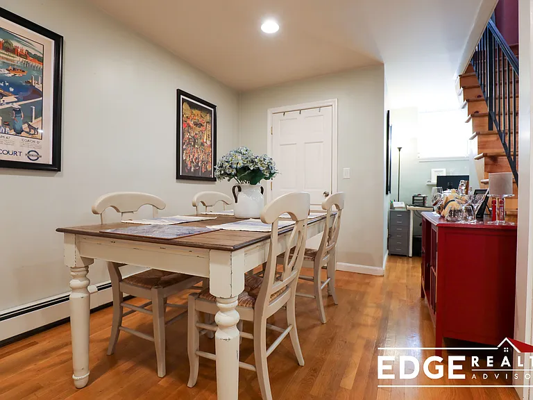 17 Strathmore Rd #B — Photo 9