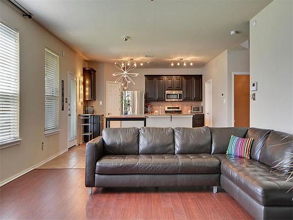 3rd image of 4005 Veiled Falls Dr