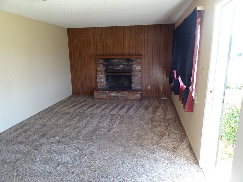 2nd image of 639 E Jewel St