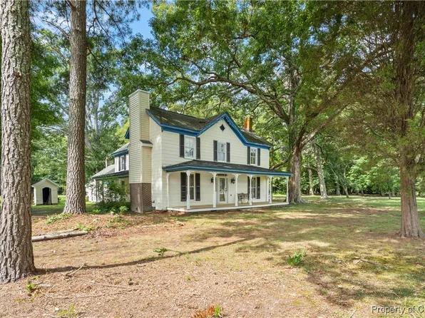 1392 Hallieford Rd, Hallieford, VA 23068