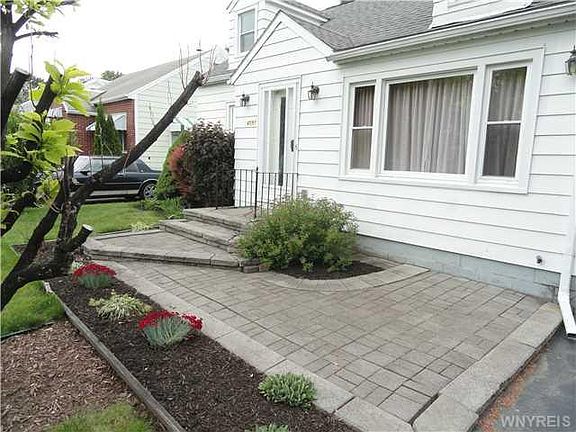 2nd image of 4591 Morgan Pkwy