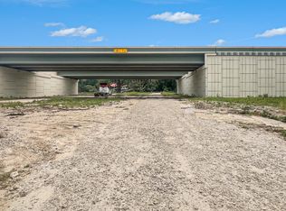 32300 Cypress Hollow Dr N, New Caney, TX 77357