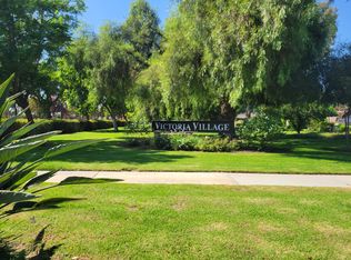 8882 Lincoln Ave, Riverside, CA 92504