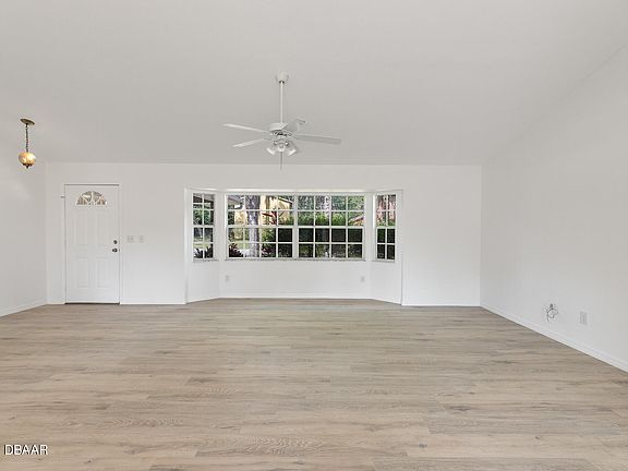 4th image of 2229 Kumquat Dr