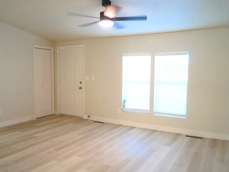 731 N Easy St — Photo 6