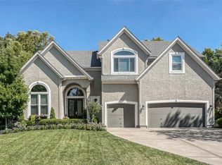 14125 Barton St, Overland Park, KS 66221