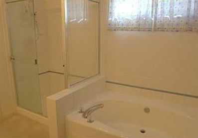 5th image of 22548 SE 12th Pl