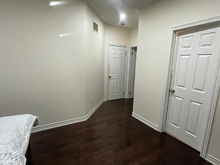 326 Chandler Cres #UPPER — Photo 17