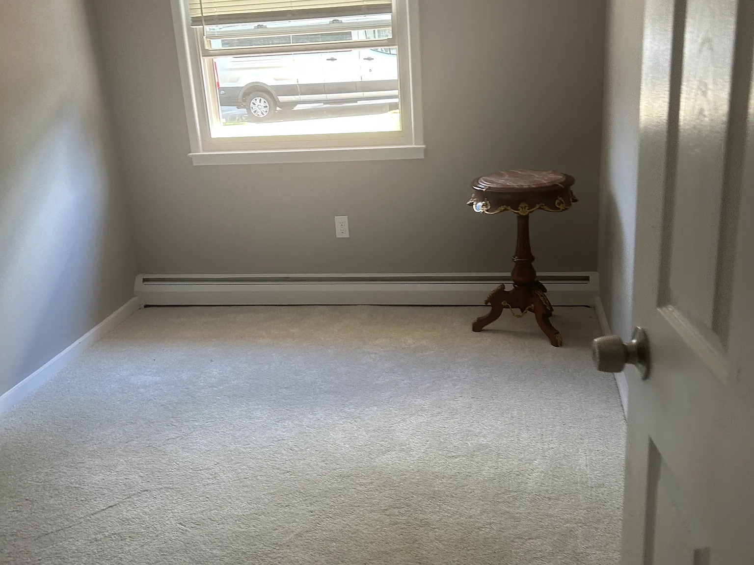 2 bed, 1400 sqft, $1,800 — Photo 2