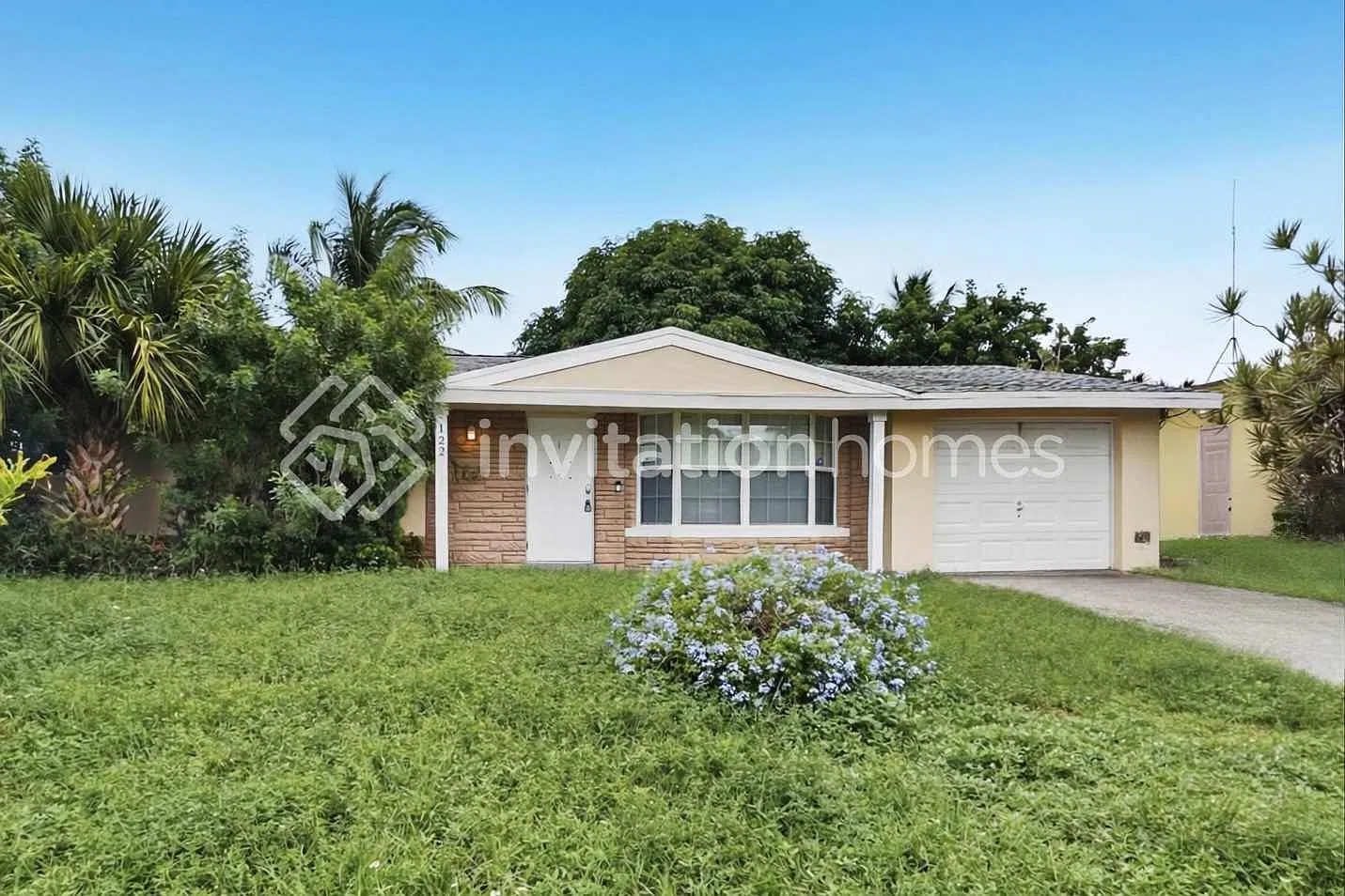 122 SE 29th Ave Boynton Beach, FL 33435 — Photo 1