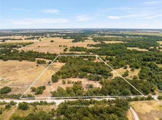 776 County Road 473, Lott, TX 76656