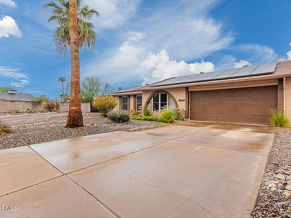 3rd image of 8030 N 104TH Drive