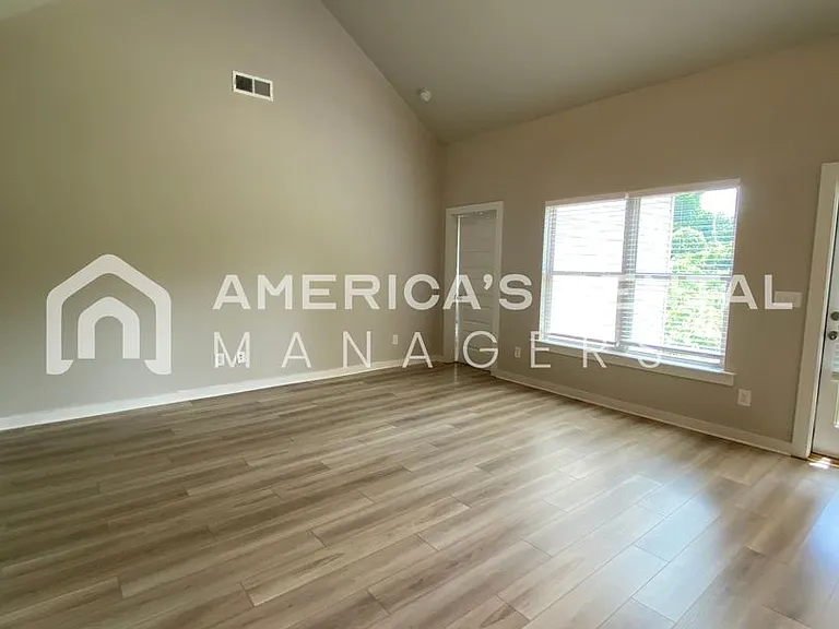 270 Buckhorn Cir — Photo 10