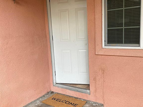 3rd image of 5336 Elsinore Way