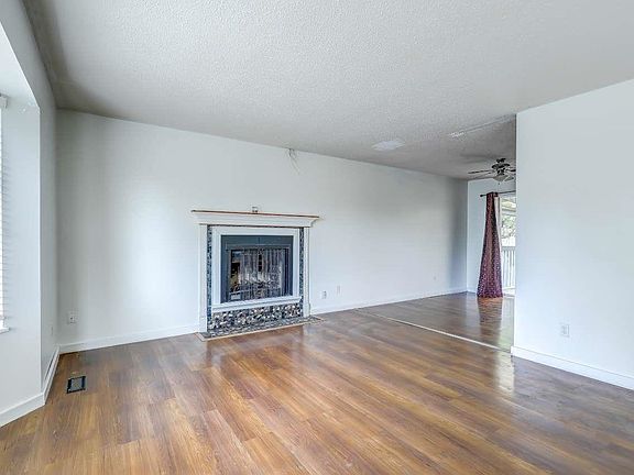 5th image of 7872 Heron St