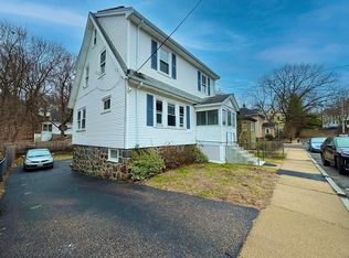94 Hawthorne St, Roslindale, MA 02131