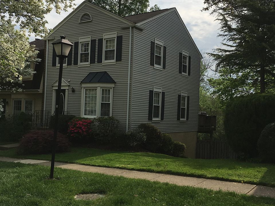 1st image of 2771 Knollside Ln