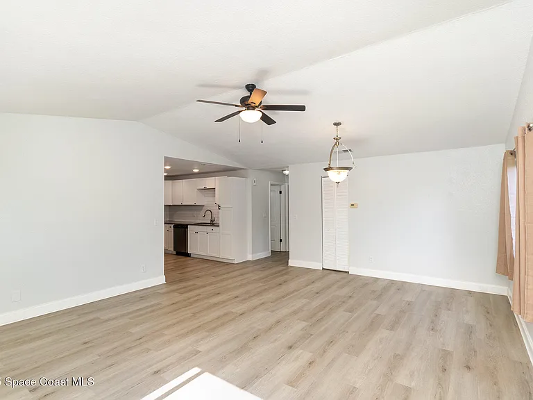 122 Atlas Ln — Photo 5