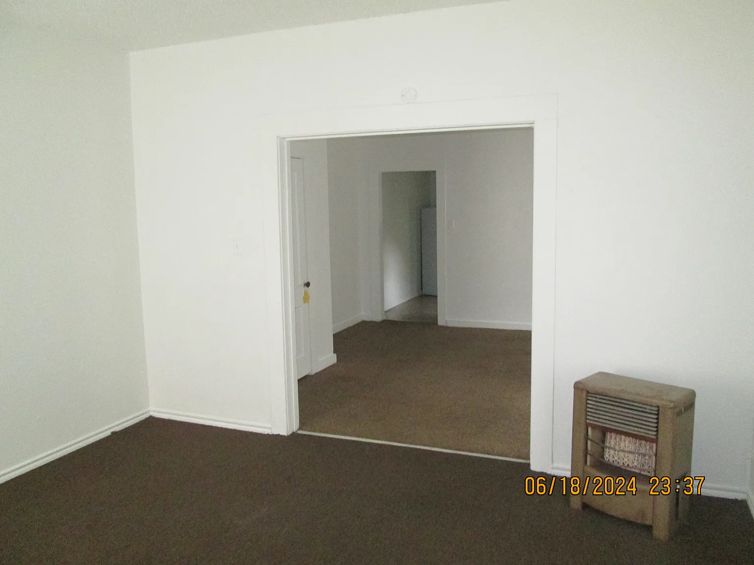 1107 N Wilhite Street — Photo 2