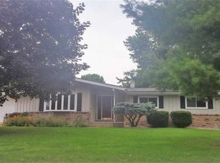 713 Meadowlark Ct, Geneseo, IL 61254