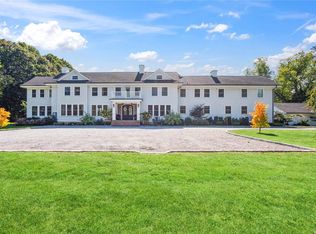 58 Ryefield Rd, Locust Valley, NY 11560